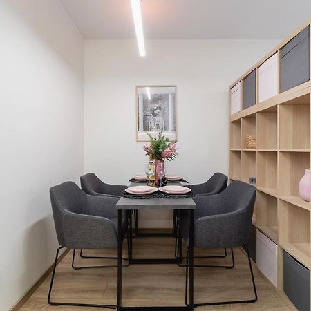 Deluxe Studio Cracow Arianska By Noclegi Renters Krakow Exterior photo